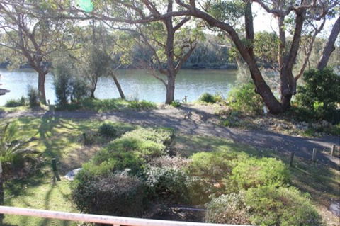 Castaway Holiday Units - Accommodation NSW 0