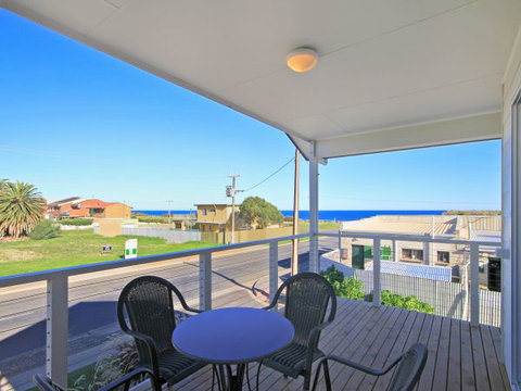 Century 21 SouthCoast: Moana Blue - Accommodation NSW 8