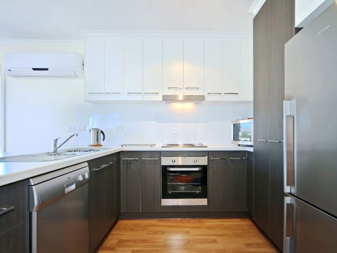 Century 21 SouthCoast: Moana Blue - Accommodation NSW 11