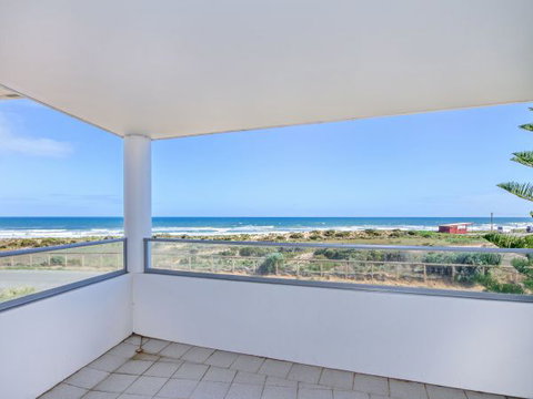 Century 21 SouthCoast: Moana Blue - Accommodation NSW 13