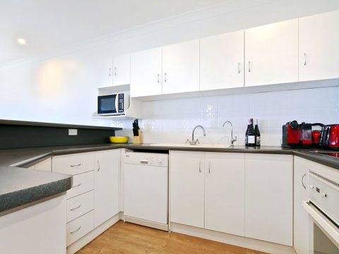 Century 21 SouthCoast: Moana Blue - Accommodation NSW 14