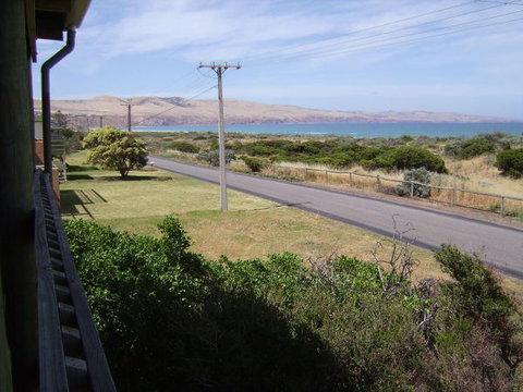 Century 21 SouthCoast: Moana Blue - Accommodation NSW 18