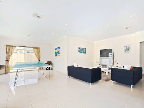 Century 21 SouthCoast: Moana Blue - Accommodation NSW 27