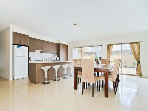 Century 21 SouthCoast: Moana Blue - Accommodation NSW 28