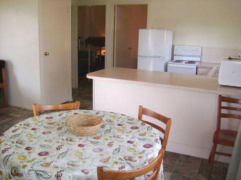 Century 21 SouthCoast: Moana Blue - Accommodation NSW 31