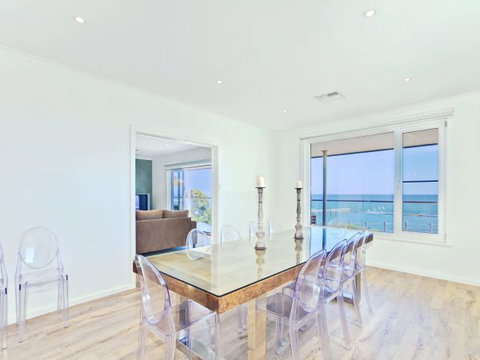 Century 21 SouthCoast: Moana Blue - Accommodation NSW 47