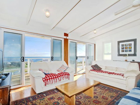 Century 21 SouthCoast: Moana Blue - Accommodation NSW 58