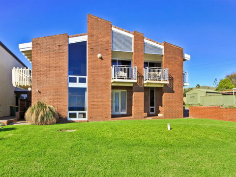 Century 21 SouthCoast: Moana Blue - Accommodation NSW 60