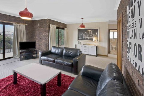 Century 21 SouthCoast: Moana Blue - Accommodation NSW 78