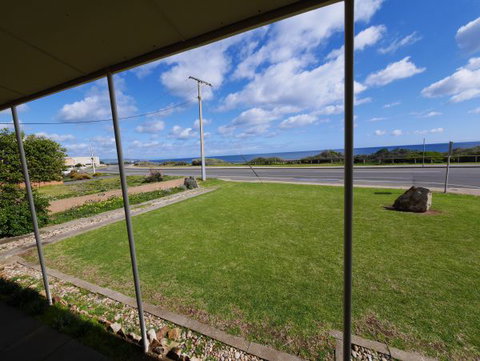 Century 21 SouthCoast: Moana Blue - Accommodation NSW 80