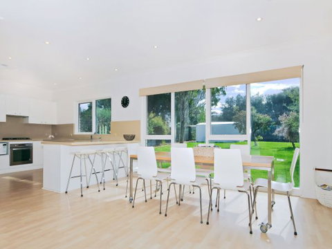 Century 21 SouthCoast: Moana Blue - Accommodation NSW 85