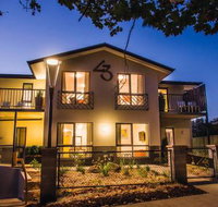 One of a Kind Apartments - Accommodation NSW
