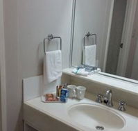 Beachcomber Hotel and Conference Centre - Accommodation NSW