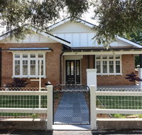 Roseneath Cottage - Orange Heritage - Accommodation NSW