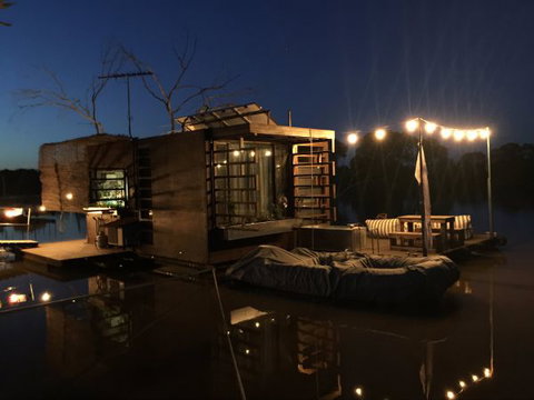 Bill's Boathouse - Accommodation NSW 4