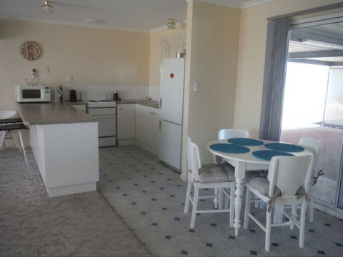 Alilly - Accommodation NSW 2