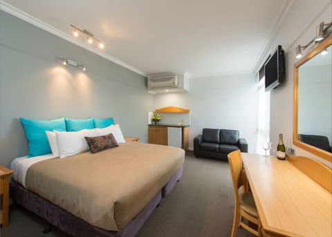 Berri Hotel - Accommodation NSW 4