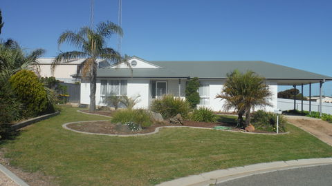 Alilly - Accommodation NSW 4