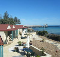 The Mac's Beachfront Villas - Accommodation NSW