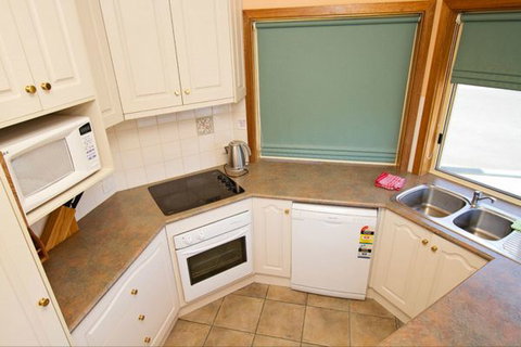 Fensom's Holiday Home - Accommodation NSW 32