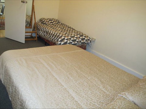 Fensom's Holiday Home - Accommodation NSW 3