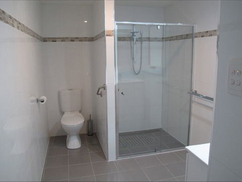 Fensom's Holiday Home - Accommodation NSW 4