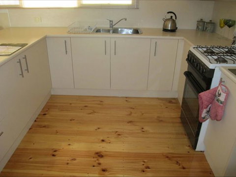 Fensom's Holiday Home - Accommodation NSW 15