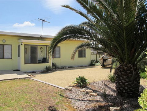 Fensom's Holiday Home - Accommodation NSW 18