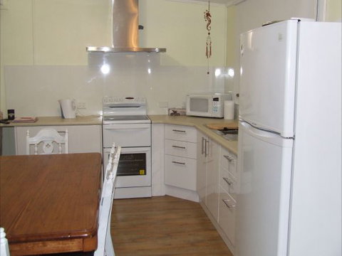 Fensom's Holiday Home - Accommodation NSW 19