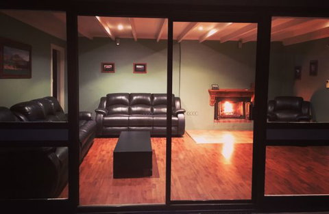 Horseshoe Top-End - Accommodation NSW 0