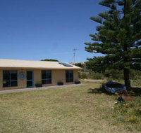 LJ Hooker Goolwa Holiday Rentals - 15 Eaton Avenue Goolwa Beach - Accommodation NSW