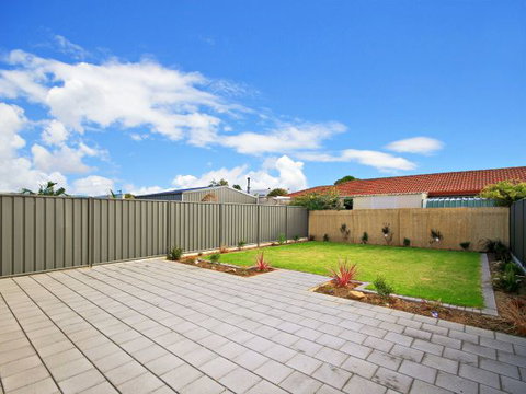 Century 21 SouthCoast: White Caps - Accommodation NSW 2