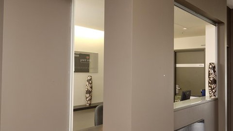 Punthill Apartment Hotels - Essendon Grand - Accommodation NSW 4