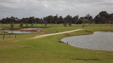 Mildura Golf Resort - Accommodation NSW 7