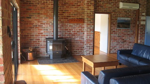 Prom Coast Holiday Lodge - Accommodation NSW 7