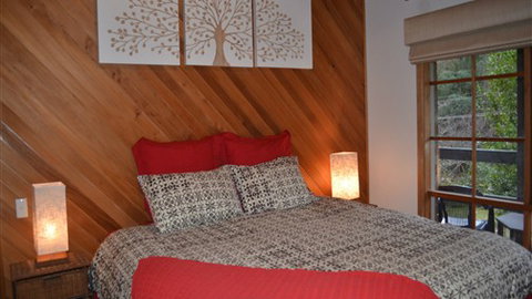 Two Mountains Lodge - Accommodation NSW 5