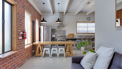 Sorrento Beach House - Accommodation NSW 2