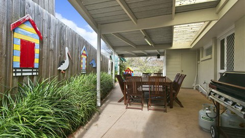 Sea Eagle Beach House - Accommodation NSW 5