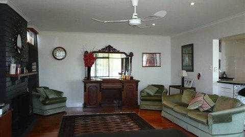 Lakeviews On Lang - Accommodation NSW 5