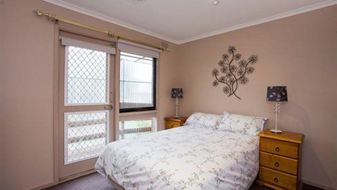 Raydon Court - Accommodation NSW 1