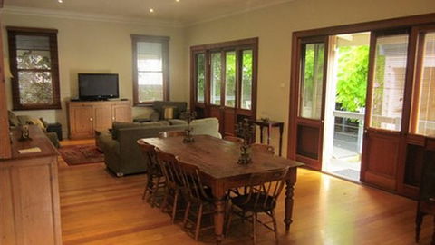 Abaleen House - Accommodation NSW 1