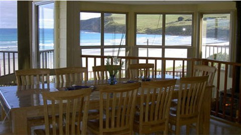 Abalone Beach House - Accommodation NSW 2
