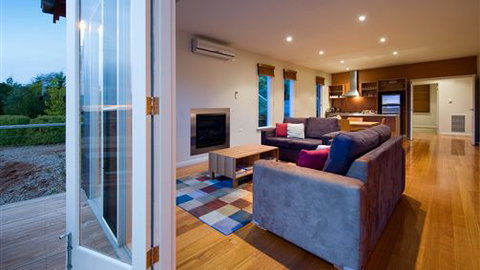 Queensberry 1 - Accommodation NSW 0