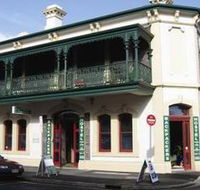 Adelaide's Shakespeare Backpackers International Hostel - Accommodation NSW