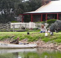 Stonewell Cottages and Vineyards - Accommodation NSW