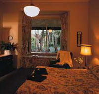The Lodge Country House - Accommodation NSW