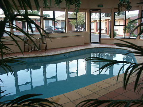 Abbotswood Motor Inn - Accommodation NSW 2