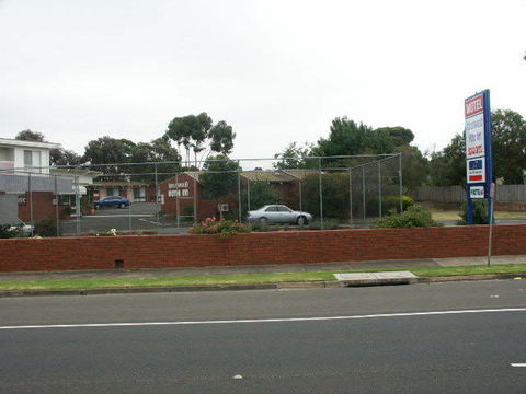 Abbotswood Motor Inn - Accommodation NSW 3