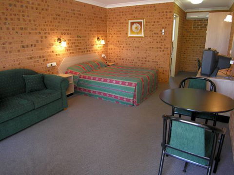 Aberdeen Motel - Accommodation NSW 0