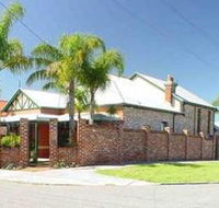 Above Bored Bed and Breakfast - Accommodation NSW
